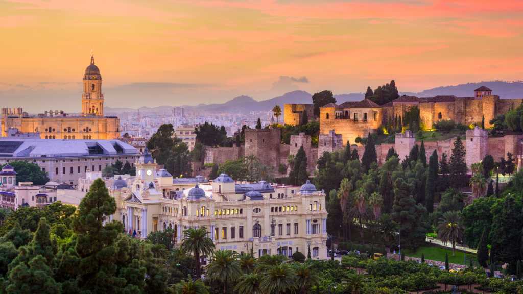 Vue sur la ville de Malaga, une belle destination en Espagne.